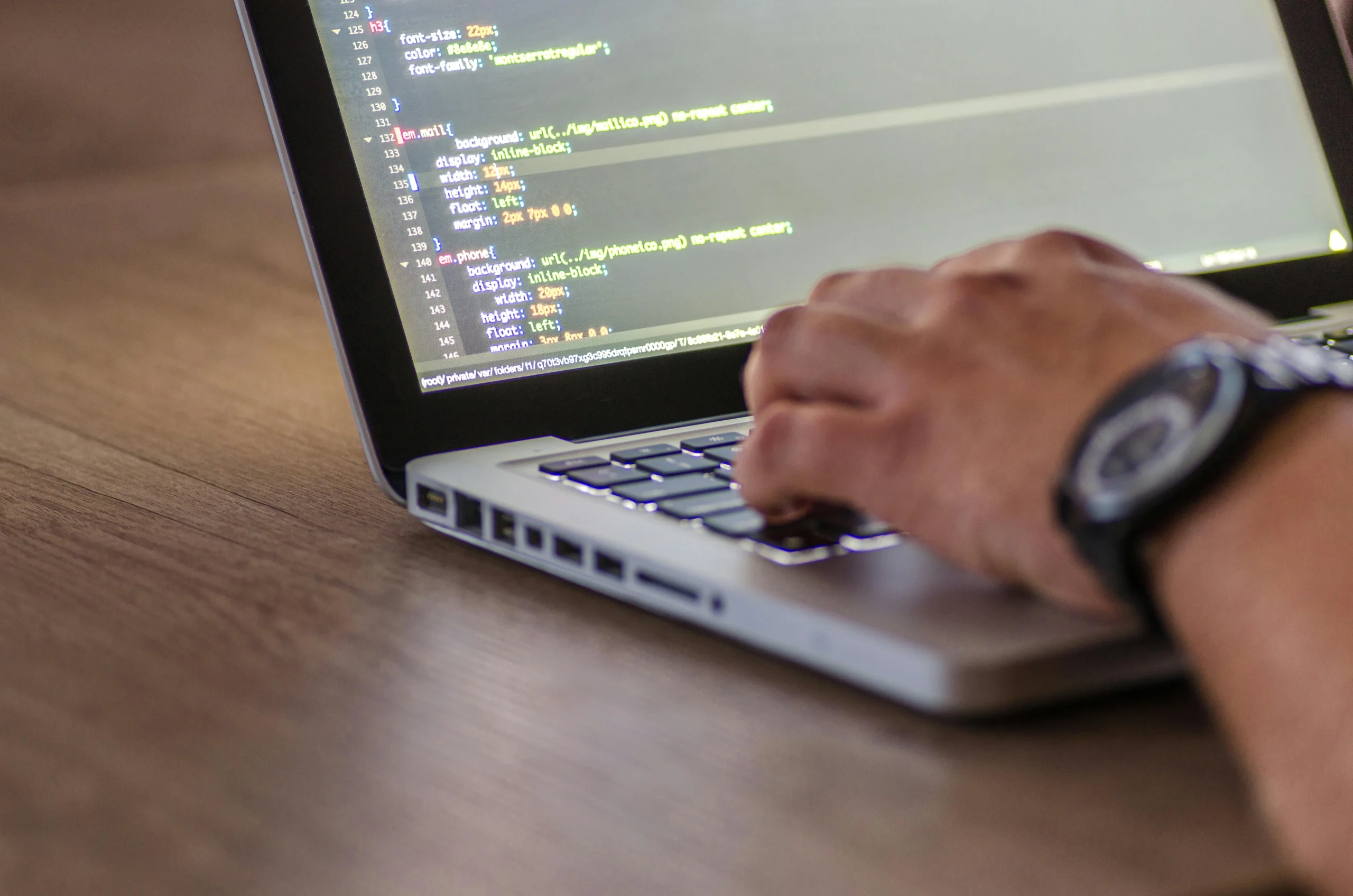 Mastering Laravel 10: A Comprehensive Guide for Beginners